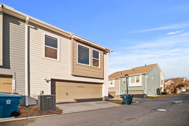 Building Photo - 1432 Winding Stream Rd