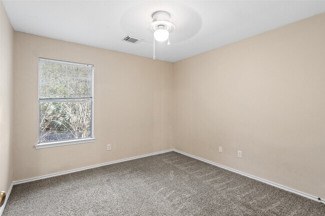 Building Photo - 51 Marble Rock Pl