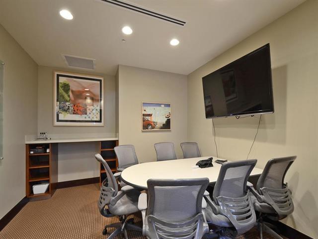 Building Photo - 360 Nueces St