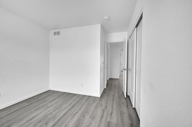 Building Photo - $3,125.00 - 4 Bedroom, 3.5 Bathroom, Singl...