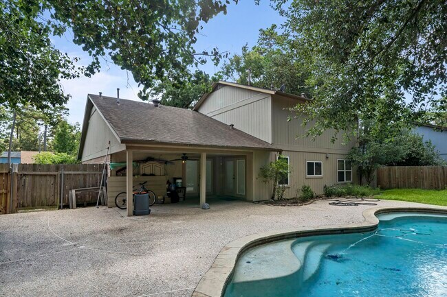 Building Photo - 2147 Lone Rock Dr