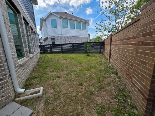 Building Photo - 18710 Colorado River Ln