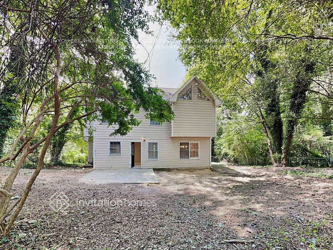Building Photo - 990 Thousand Oaks Dr