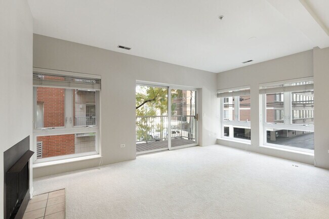 Building Photo - 1415 Sherman Ave