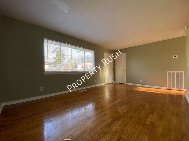 Building Photo - 7728 Nautical Way