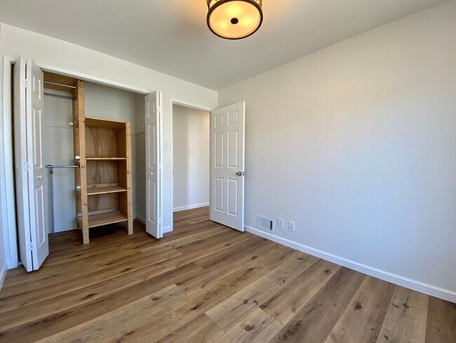 Building Photo - Remodeled 3BR, 2BA with Orchard, Garage & ...