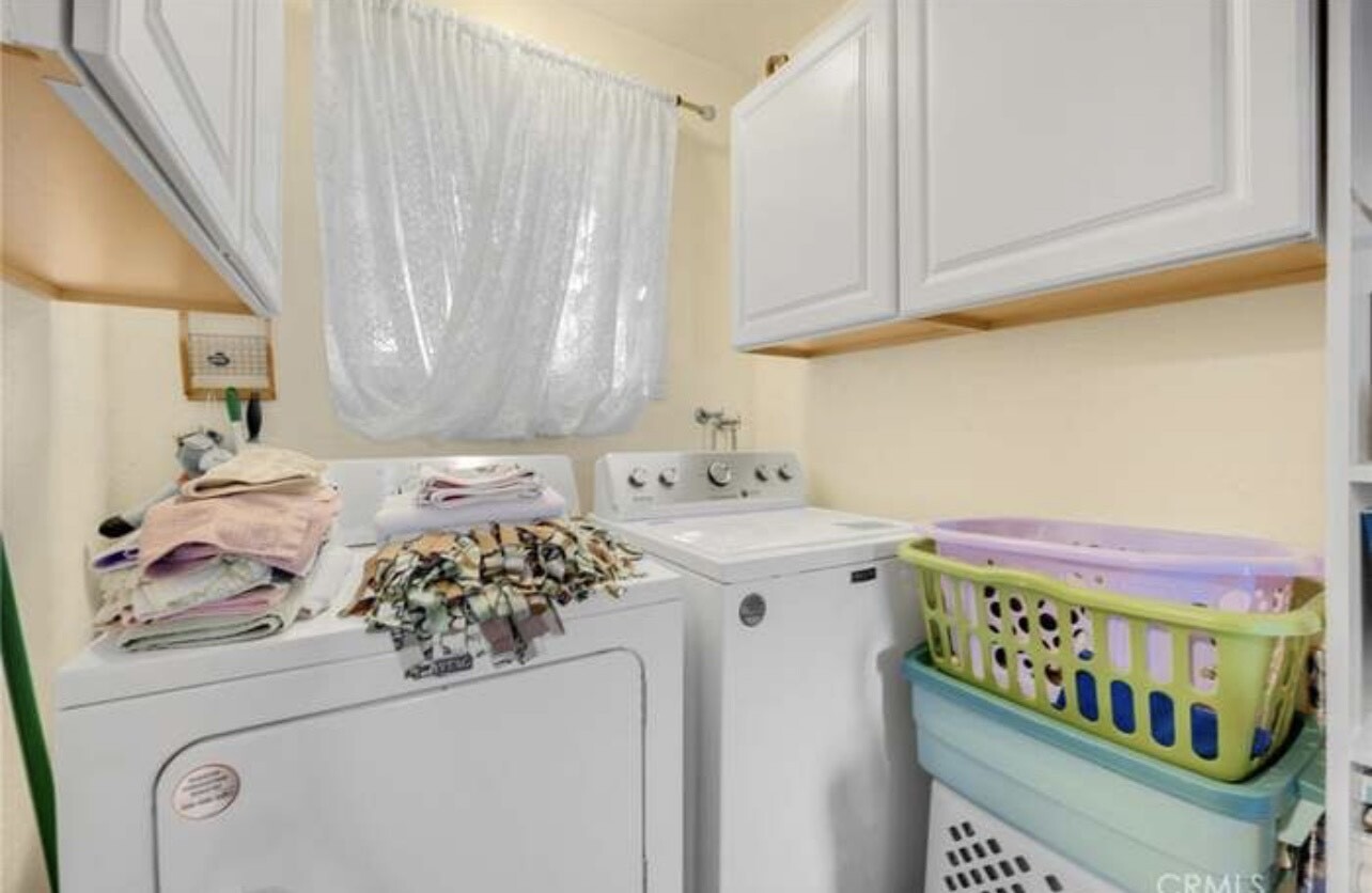 Large Wash Room - 2953 Rockhill Way