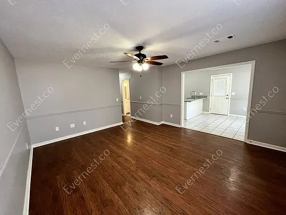 Building Photo - 1443 Cherrie Ave