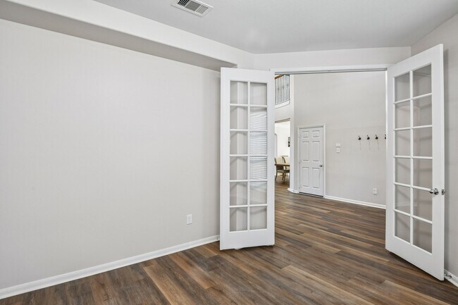 Building Photo - 28134 Kudzu Dr