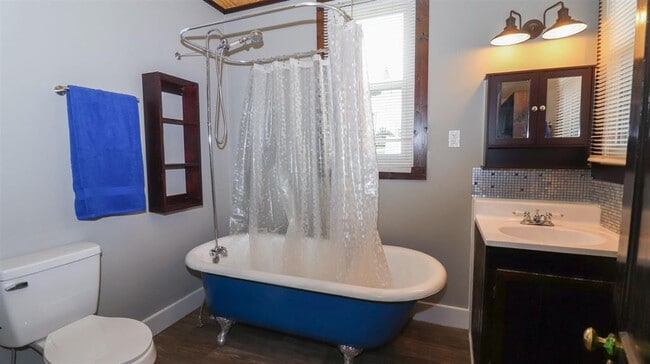 Building Photo - 435 Lexington Ave