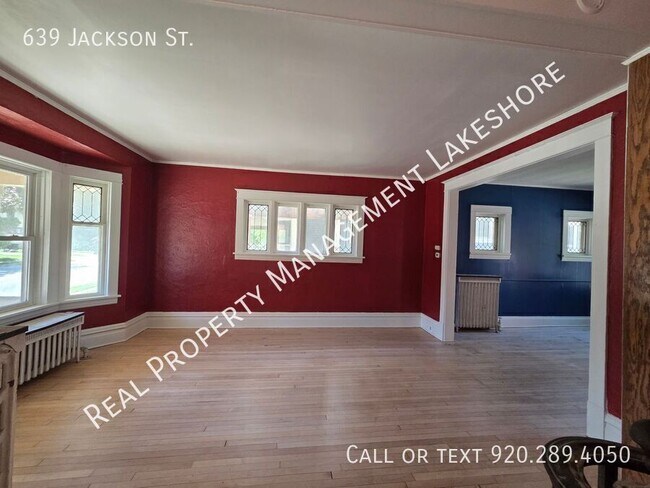 Building Photo - 639 Jackson St
