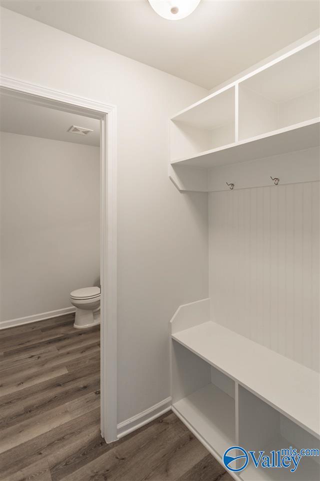 Building Photo - 276 Fenrose Dr