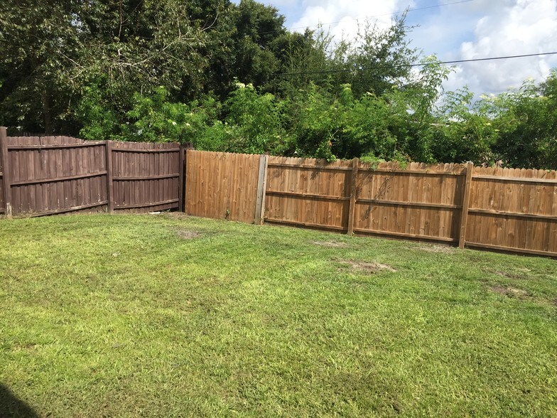 Spacious Back Yard - 13105 Odyssey Lake Way