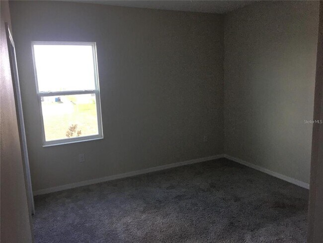 Building Photo - 2510 Sanderling St