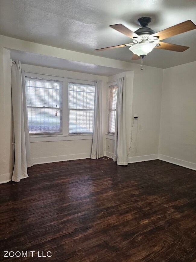 Building Photo - 2 br, 2 bath House - 1029 E Meadowbrook Ave