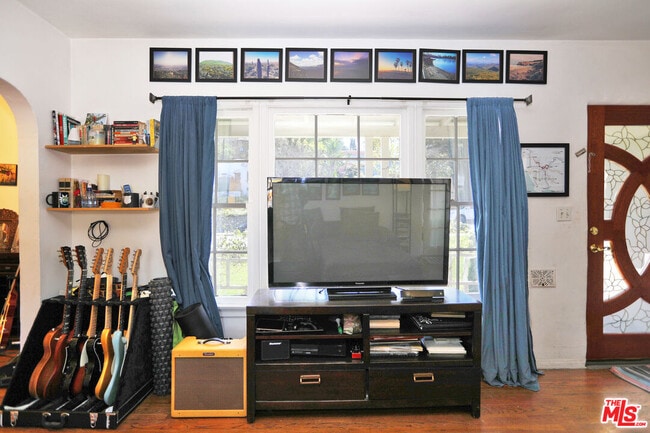 Building Photo - 87 W Glenarm St