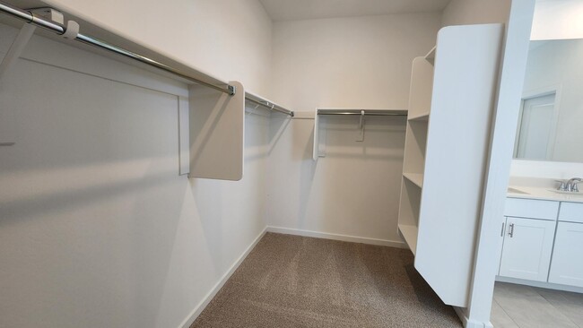 Building Photo - 7615 E Cozy Cottage Ln