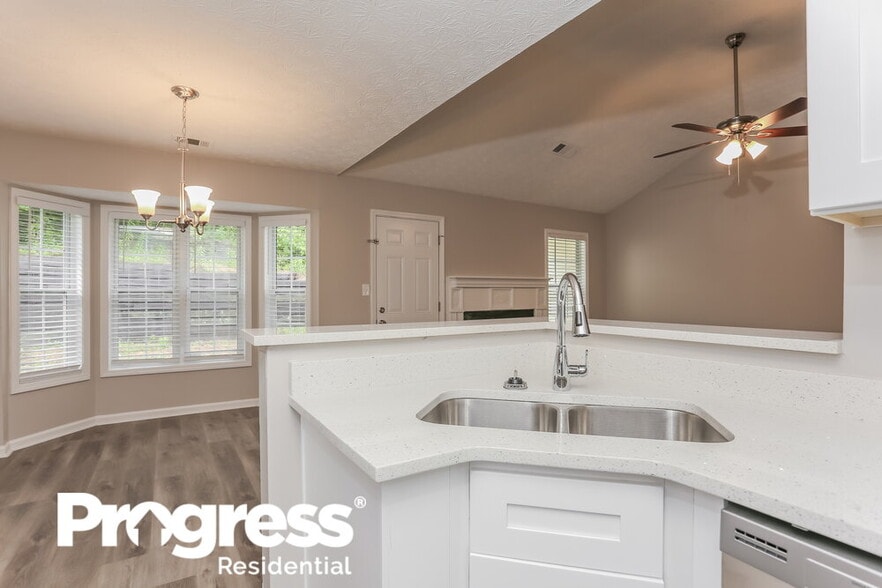 Building Photo - 12034 Harbour Town Pkwy