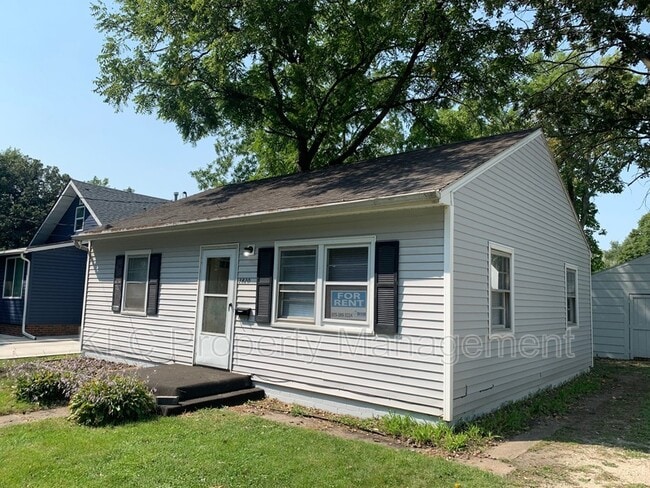 Primary Photo - 3820 13th St