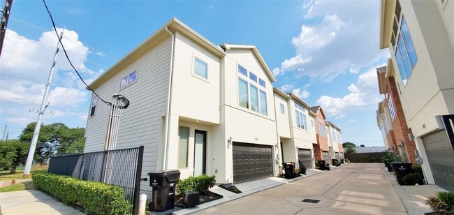 Building Photo - 2980 Alice St