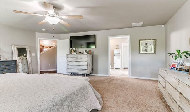 Building Photo - 14833 Gravity Falls Ln