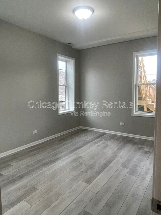 Building Photo - 1927 S Morgan St