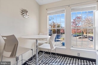 Building Photo - 47607 Woodboro Terrace