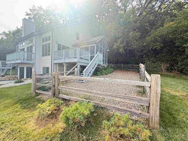 Building Photo - 125 Cogan Dr