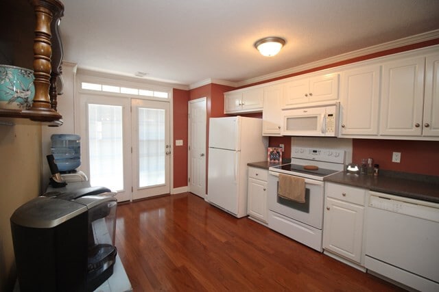 Building Photo - 535 Laniers Way