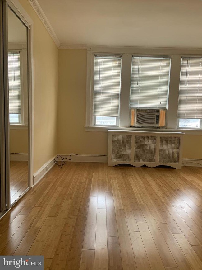 641 E Godfrey Ave 641 E Godfrey Ave Philadelphia PA 19120 Apartment Finder