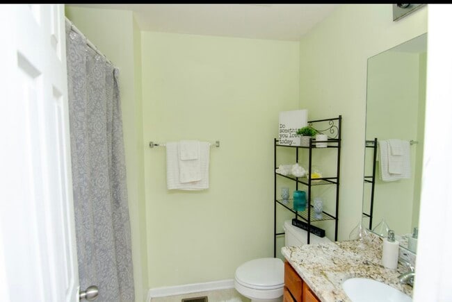 Building Photo - 4016 Cody Dr