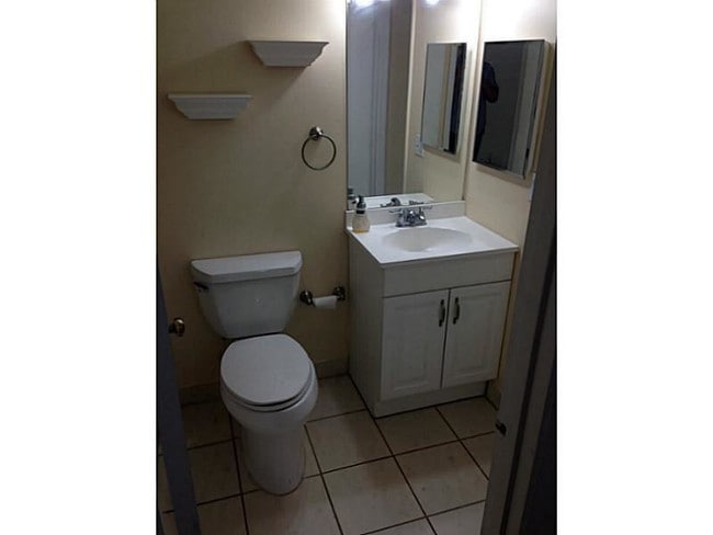 Building Photo - 13299 SW 112th Terrace