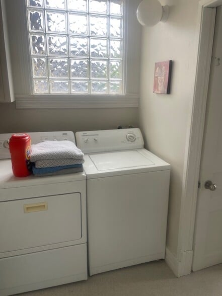 Fully Equipped Laundry within Unit - 364 Lehigh Ave