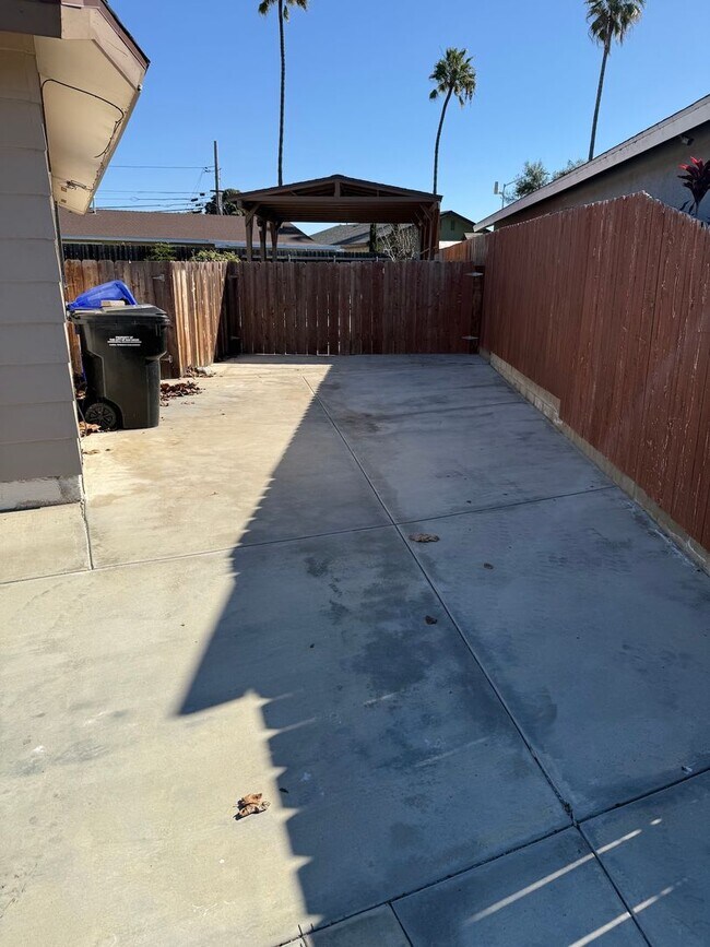 Building Photo - Newly Remodeled Home near Imperial Beach