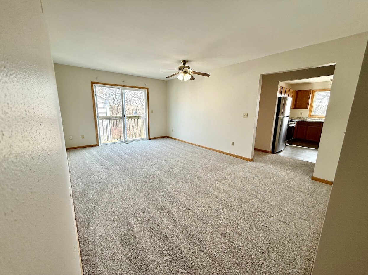 Living Room2 - 2042 Cliff Alex Ct S