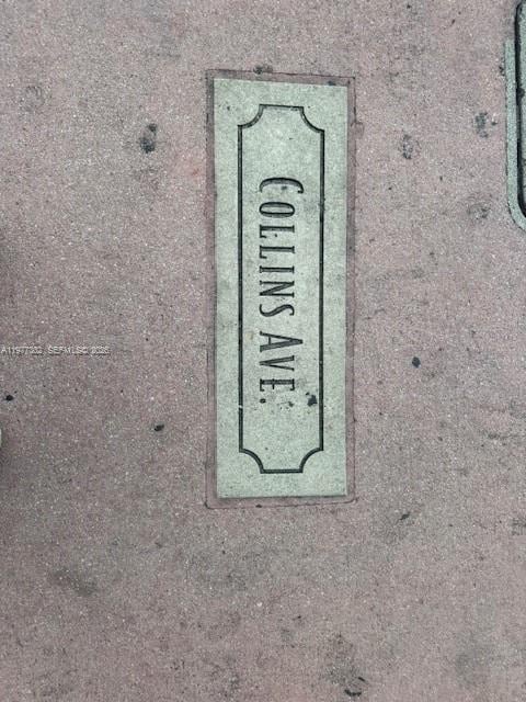 Building Photo - 701 Collins Ave