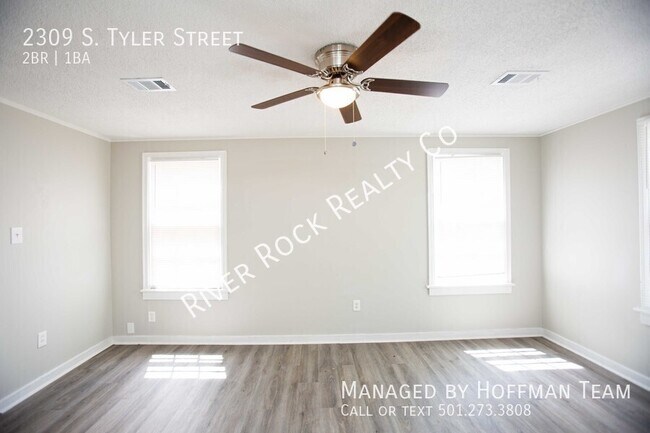 Building Photo - 2309 S Tyler St