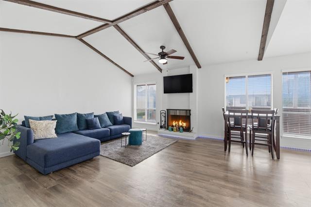 Building Photo - 10566 High Hollows Dr