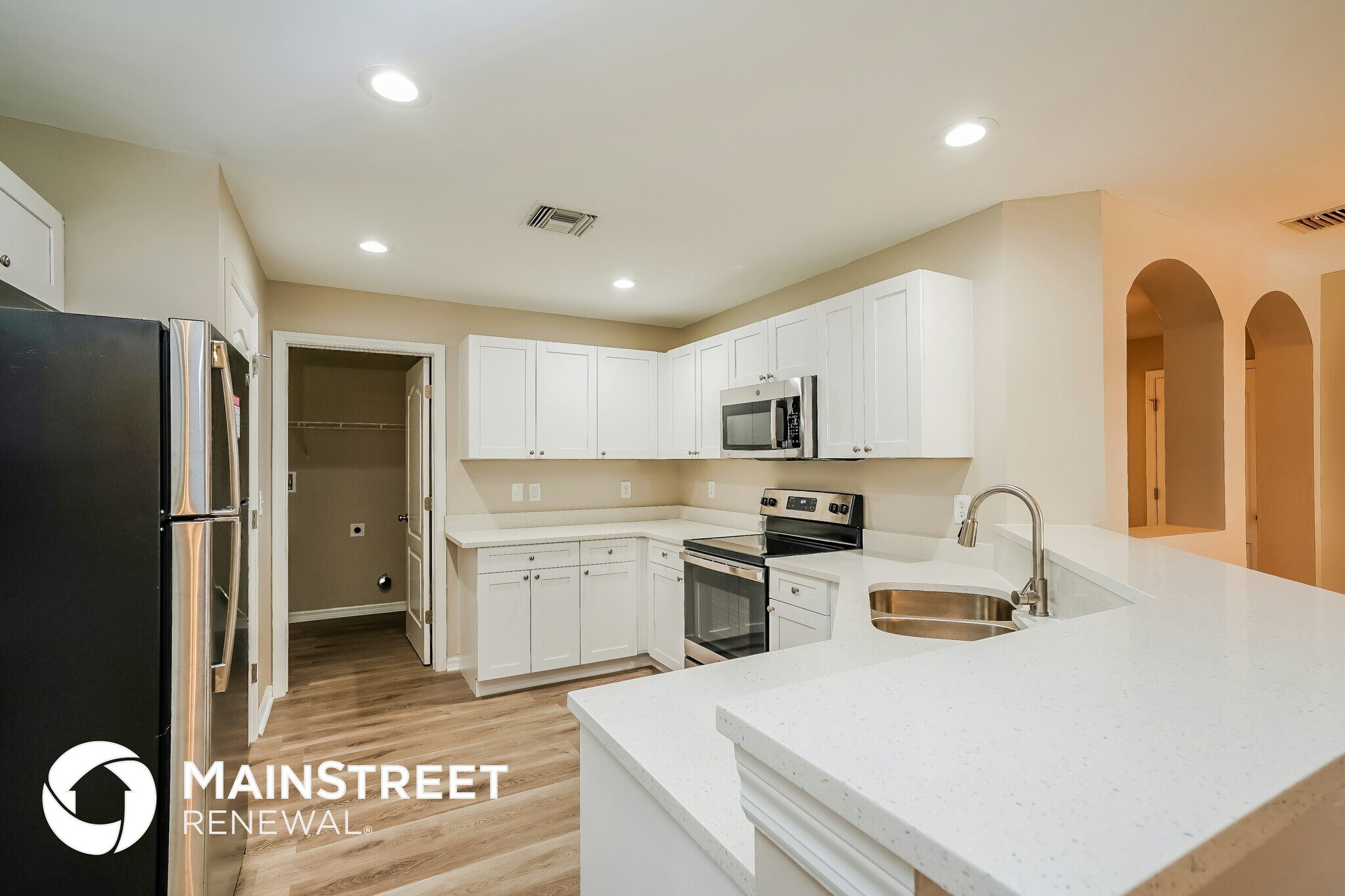 Building Photo - 113 NW 29th Terrace