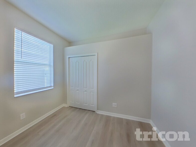 Building Photo - 5112 Clover Mist Dr