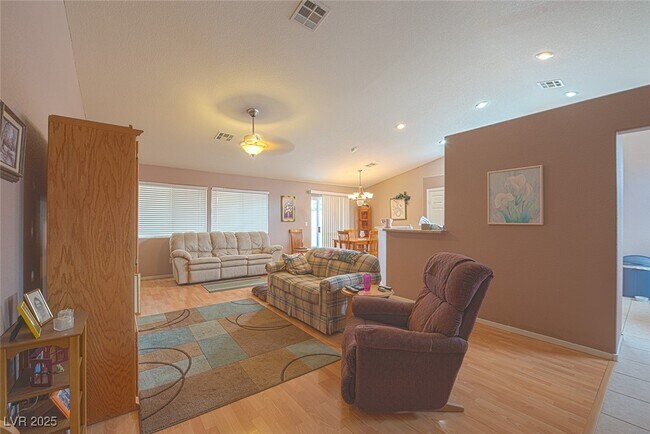 Building Photo - 5917 Gentle Creek Ln
