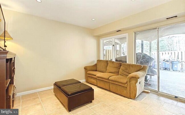 Building Photo - 12728 Rolling Brook Dr