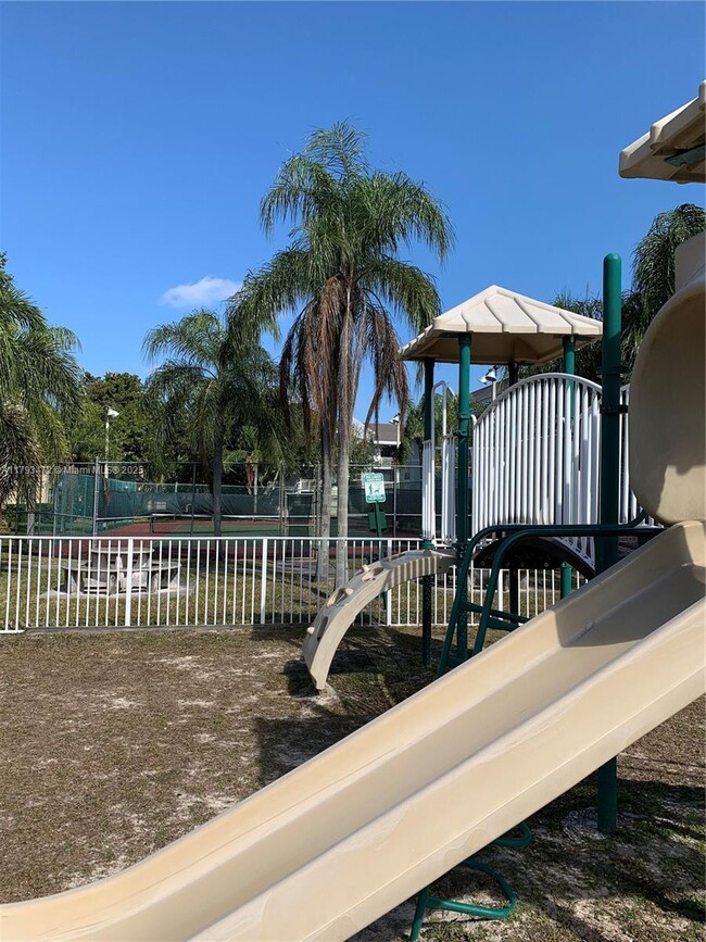 Building Photo - 8600 SW 212th St