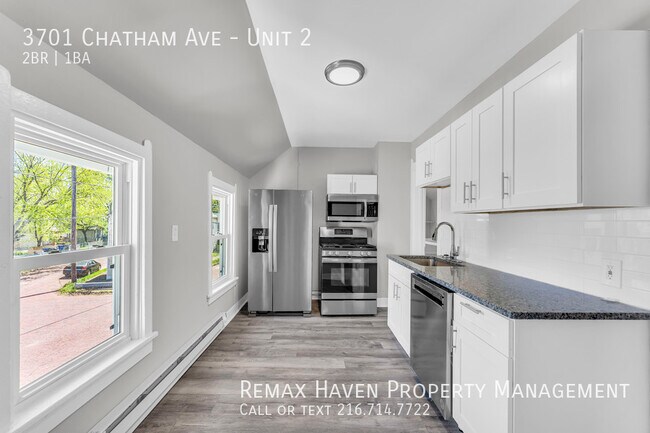 Building Photo - 3701 Chatham Ave