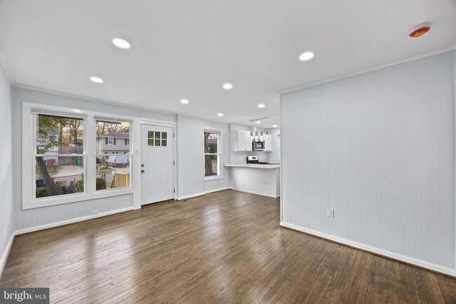 Building Photo - 8135 Allendale Dr