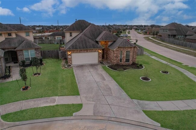 Building Photo - 3511 Christopher Dr
