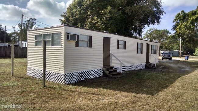 Building Photo - 2 br, 1 bath Mobile Home - 8045 McDaniel Road
