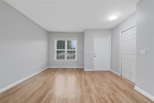 Building Photo - 6560 Swissco Dr