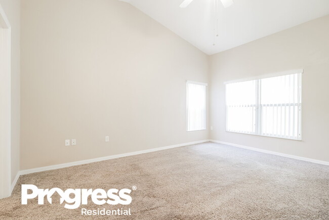 Building Photo - 2131 Colonial Woods Blvd