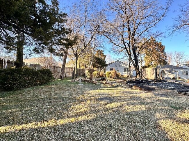 Building Photo - 2144 NW 36th St